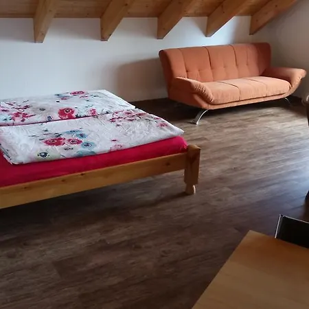 Apartmenthaus Reichelt 公寓式酒店 3*