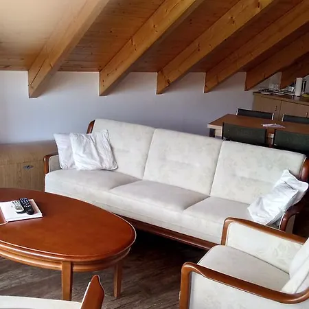 Apartmenthaus Reichelt 公寓式酒店 3*