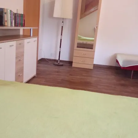 Apartmenthaus Reichelt 公寓式酒店 3*